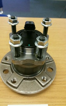 VAUXHALL ASTRA H 04-11 REAR WHEEL BEARING & HUB 5 STUD + ABS 1.2 1.4 1.6 1.7 1.8